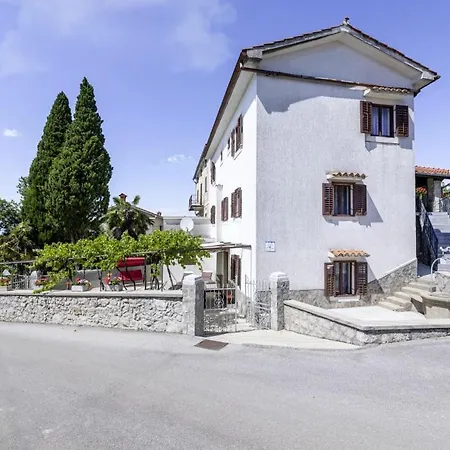 Holiday home Lorenzo In Klanice Dobrinj